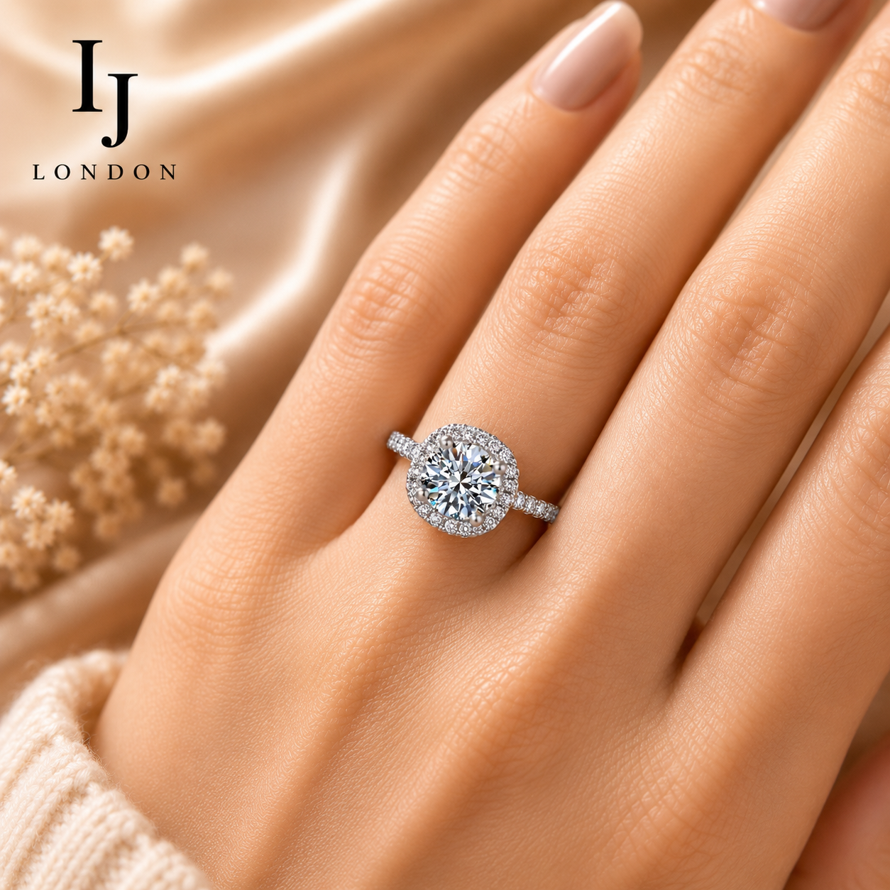 925 Sterling Silver Halo Engagement Ring – D Colour VVS Cubic Zirconia