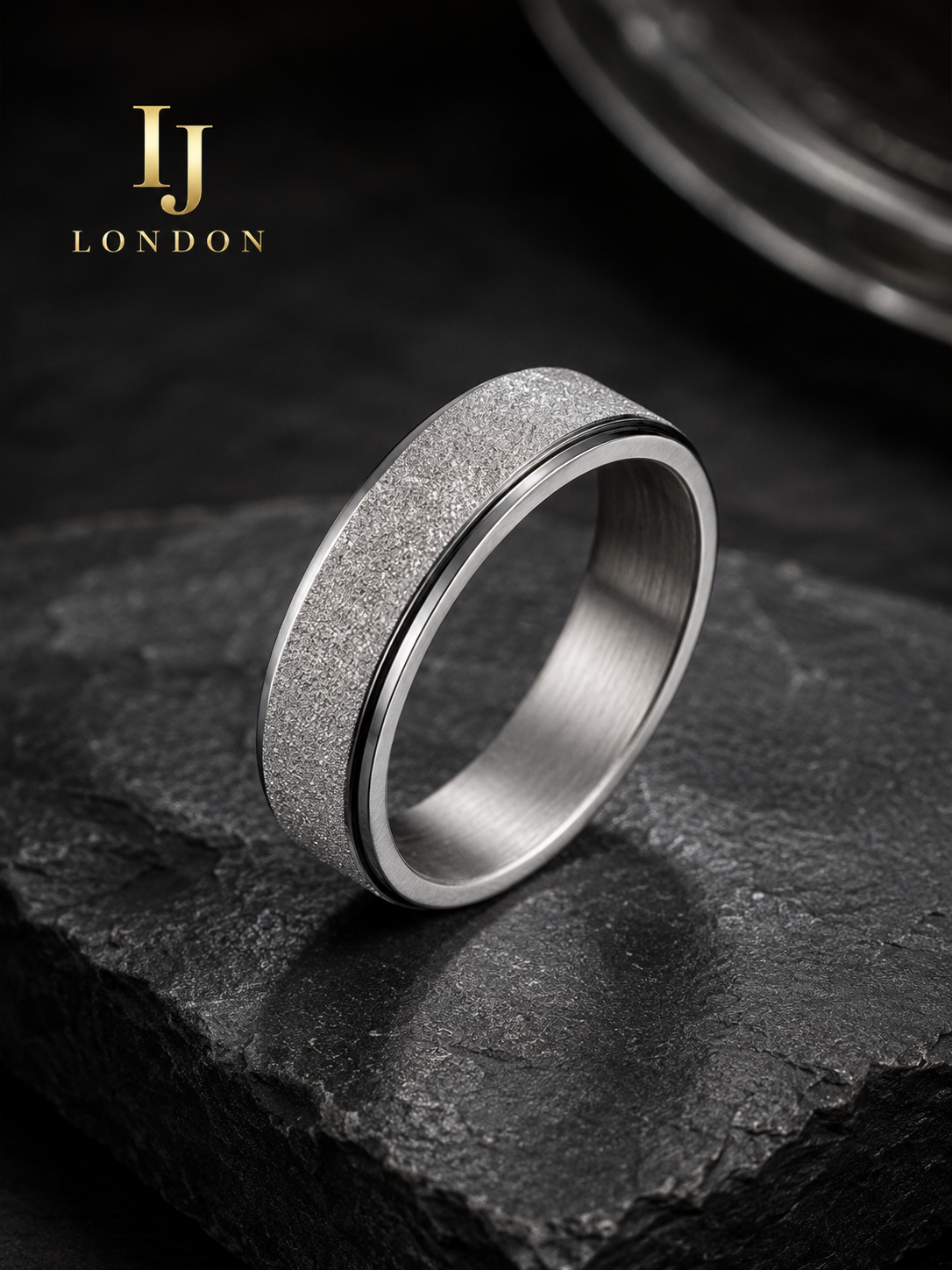 Men’s Premium Stainless Steel Ring – Luxury Brushed Finish