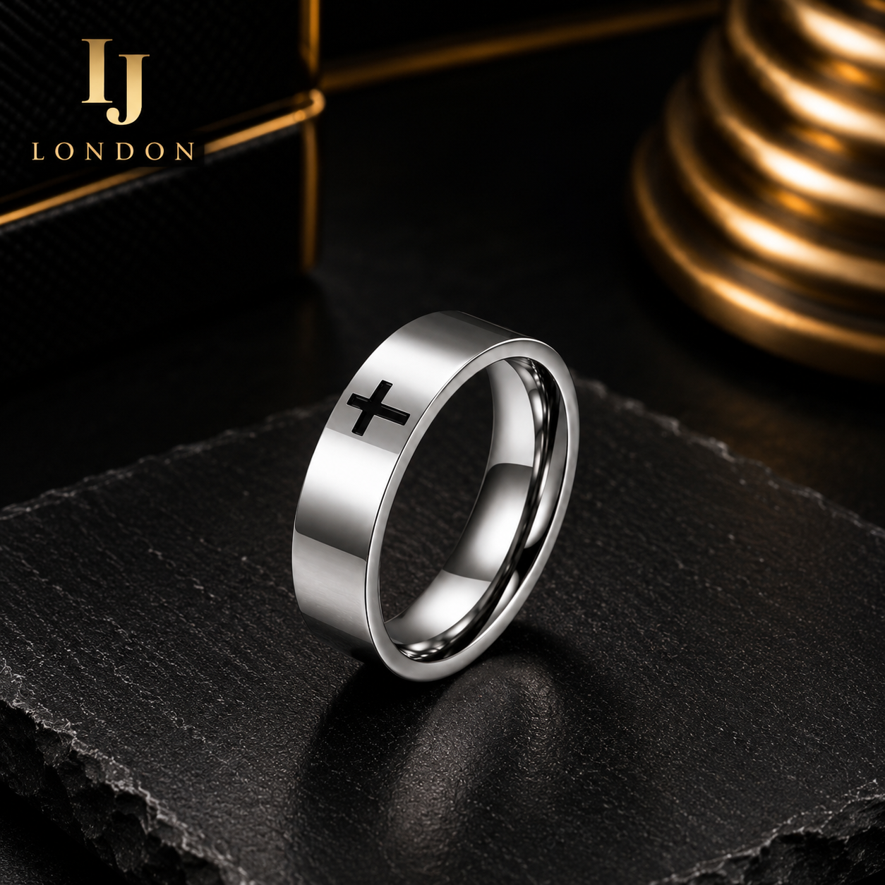 Men’s Stainless Steel Cross Ring – Silver