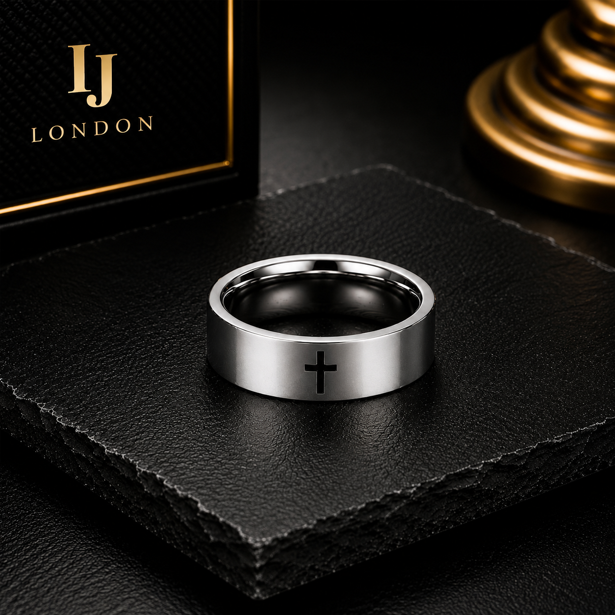 Men’s Stainless Steel Cross Ring – Silver