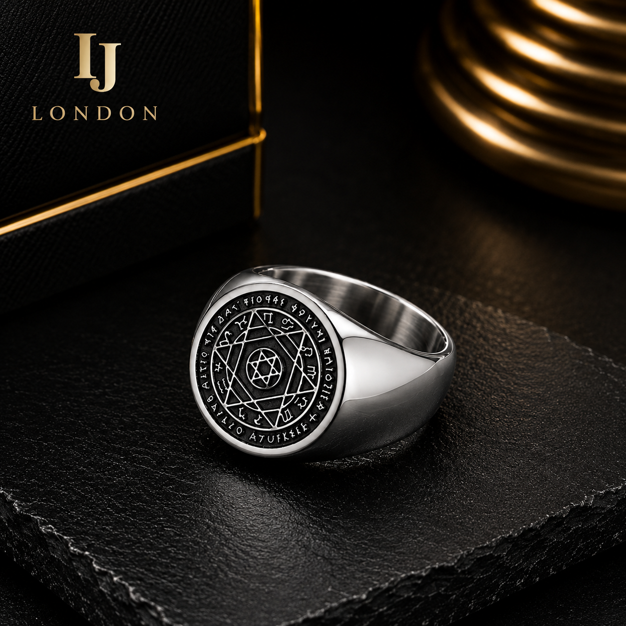 Men’s Silver Mystic Signet Ring – Premium Stainless Steel Ring