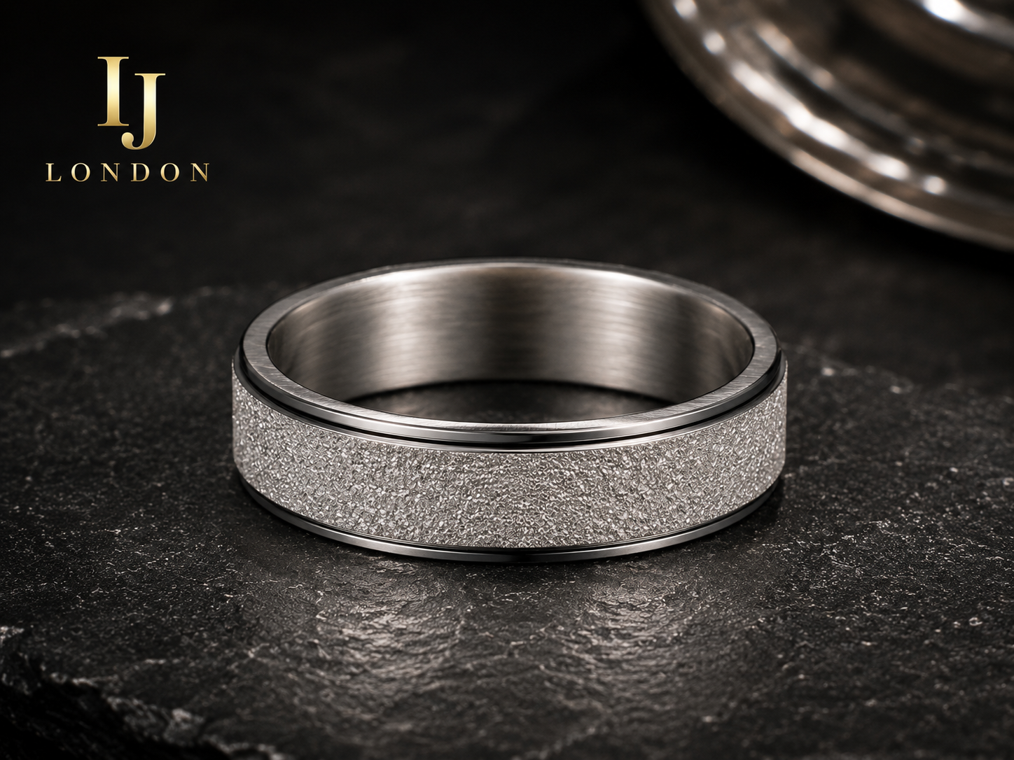 Men’s Premium Stainless Steel Ring – Luxury Brushed Finish
