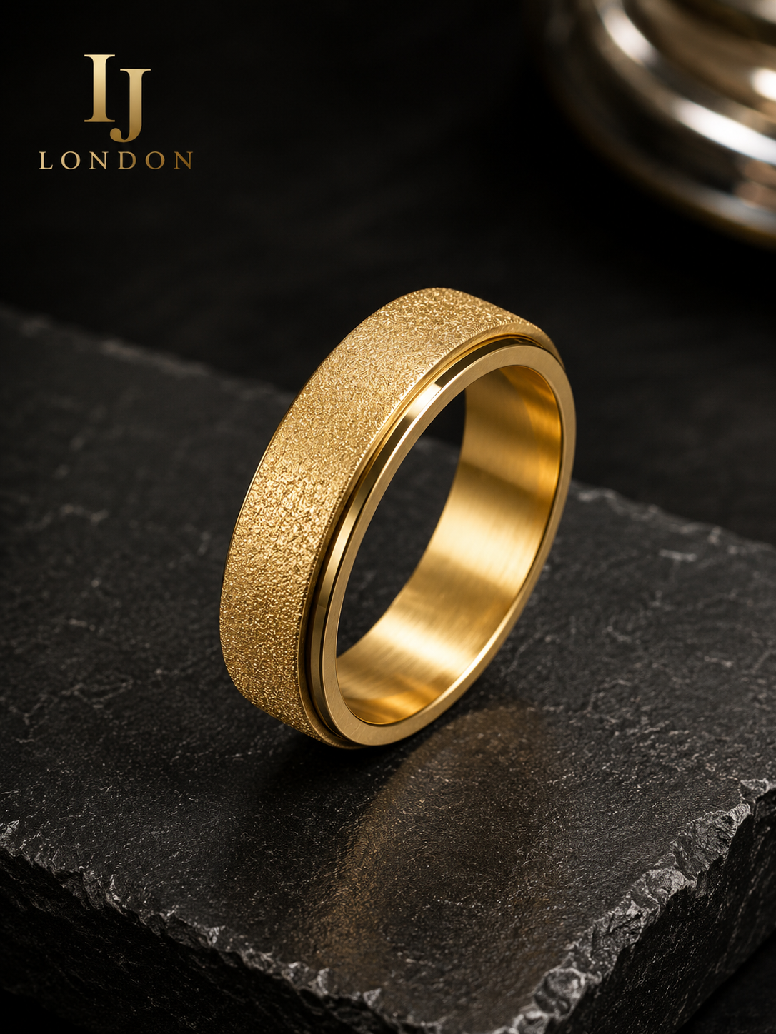 Premium Gold Stainless Steel Ring – Luxury Men’s Wedding Band